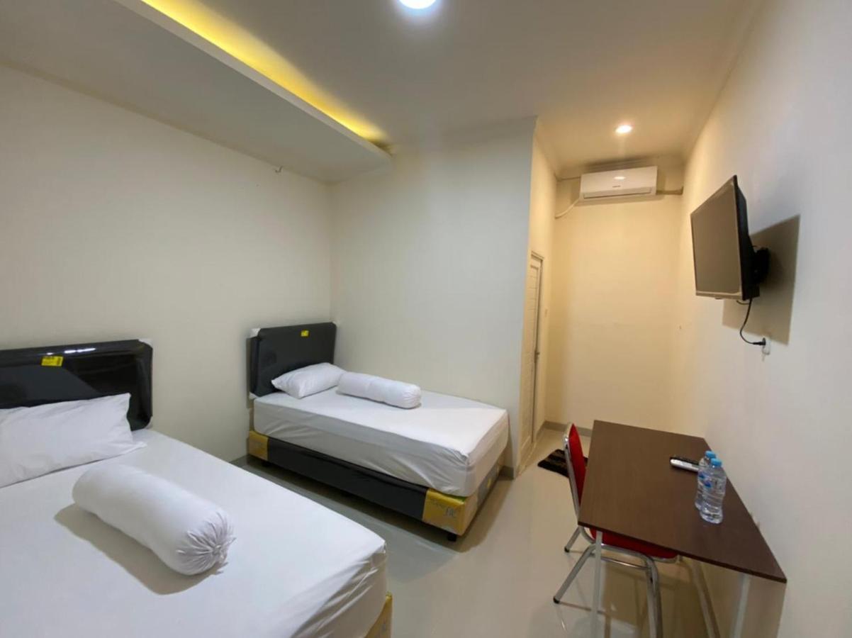 Mapala Guest House Makassar Redpartner المظهر الخارجي الصورة